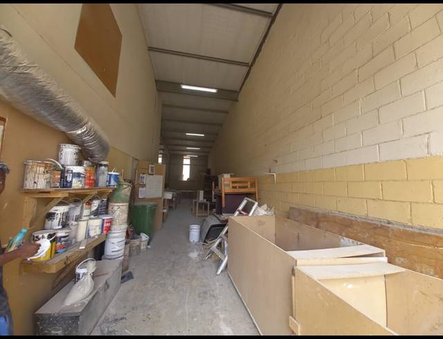 205M² WORKSHOP FOR SALE IN SHAKAS HEAD